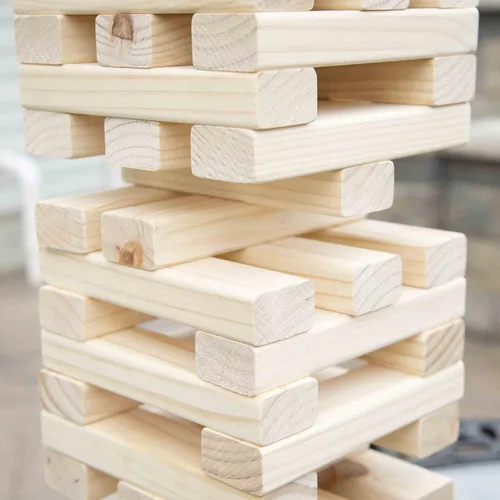Vista 4 de HEY! PLAY! Juegos de mesa apilables en torre con 54 bloques de madera gigantes, juegos de patio no tradicionales para niños y adultos con estuche
