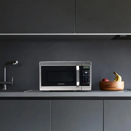 Vista 7 de [Usado] Farberware - Horno microondas de sobremesa de 0.7 pies cúbicos – 700 vatios de potencia, configuraciones de cocción automática
