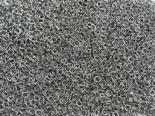Vista 13 de Anillos de salto de aluminio brillante de 1 libra 14G 1/2" ID (más de 1150 anillos)