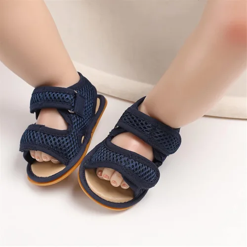 Vista 2 de RVROVIC Sandalias de primera calidad para bebés, niños y niñas, suela de goma antideslizante suave, zapatos de verano al aire libre para niños