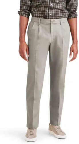Vista 22 de Classic Fit Signature - Pantalones Iron Free de color caqui con Stain Defender - Plisados (Regular y Big & Tall)
