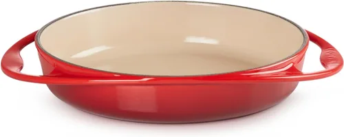 Vista 4 de Le Creuset Plato de tatuaje de hierro fundido esmaltado, 2 cuartos de galón, color cereza