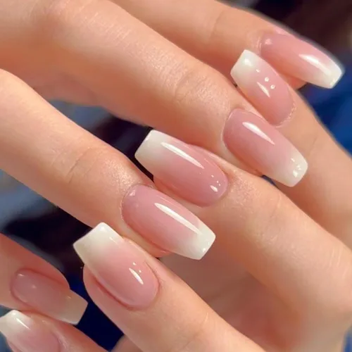 Vista 14 de Uñas postizas a presión de almendra, uñas postizas medianas con diseños de estampado francés de lámina dorada 3D, pegamento dorado Starlight en uñas
