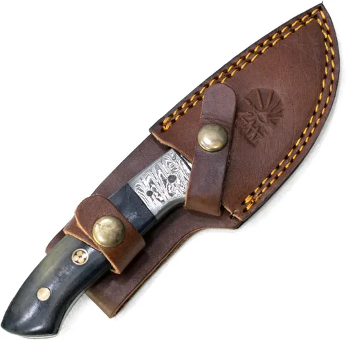 Vista 2 de Titan International Knives Gancho de tripa de Damasco para desollar y cazar hoja fija Hecho a mano 1095 4340 mezcla de carbono machacado a mano