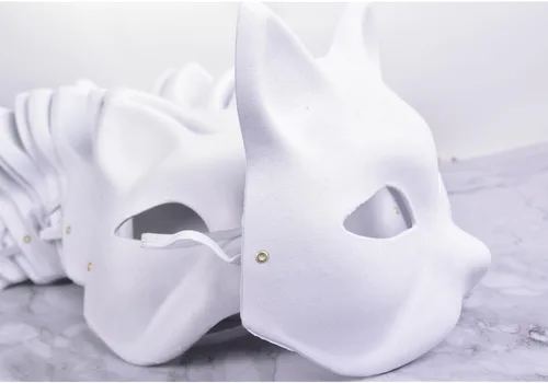 Vista 4 de Máscaras artísticas de papel maché, máscaras en blanco para pintar