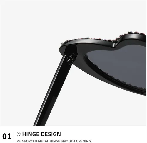 Vista 6 de mincl Lindas gafas de sol de corazón para mujer, gafas de sol brillantes con diamantes de imitación poligonales, protección UV