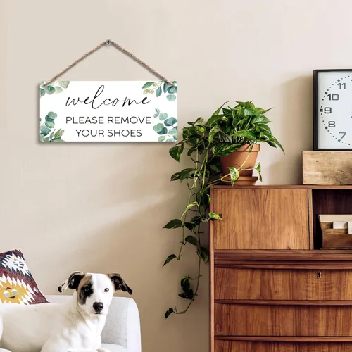 Vista 2 de Letreros colgantes de madera con texto en inglés «Welcome Please Remove Your Shoes Off» de 12 x 6 pulgadas, letrero de bienvenida «Please Take Your