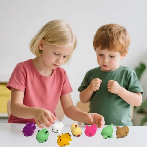 Vista 2 de Giant Mochi Squishy Paquete de 8 adorables animales suaves y esponjosos, juguete para aliviar el estrés, recuerdo de fiesta para niños