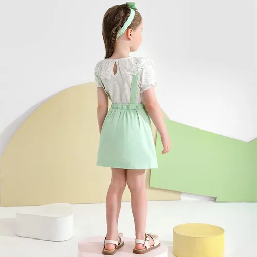 Vista 6 de Weixinbuy Conjunto de ropa de invierno de 3 piezas para niñas pequeñas con volantes y camiseta acanalada de manga larga y falda con tirantes