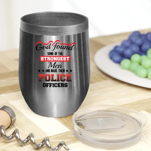 Vista 2 de God Found Some Of The Strongest Men And Made Them Police Officers. Gift For Brave Policemen, Patrol Man, Detectives, Investigators, Cops Or