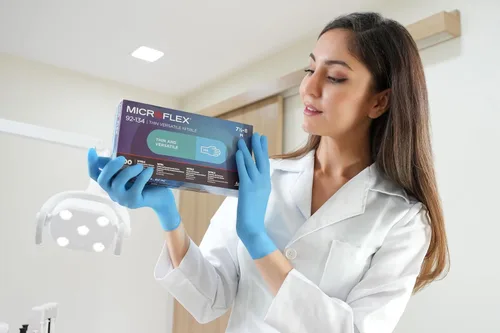 Vista 4 de Microflex 92-134 - Guantes desechables de nitrilo sin polvo para limpieza con puntas de dedos texturizadas