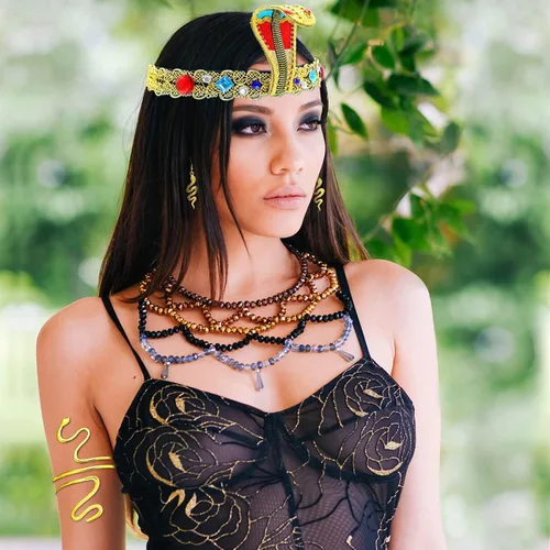 Vista 6 de RechicGu Juego de 25 piezas de accesorios de disfraz de Cleopatra egipcia, tocado de serpiente, aretes de brazo dorado para cosplay