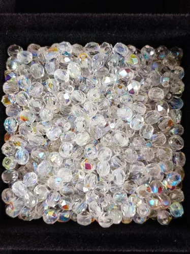 Vista 6 de SCARA Beads 1.8 oz (1.76 oz, cca 600pcs) Cuentas de vidrio checo facetadas redondas 0.157 in Crystal AB