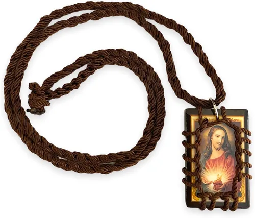 Vista 2 de Sagrado Corazón de Jesús Collar Escapulario de Madera Marrón Escapulario Café Madera Sagrado Corazon de Jesús, Madera, No es una piedra preciosa
