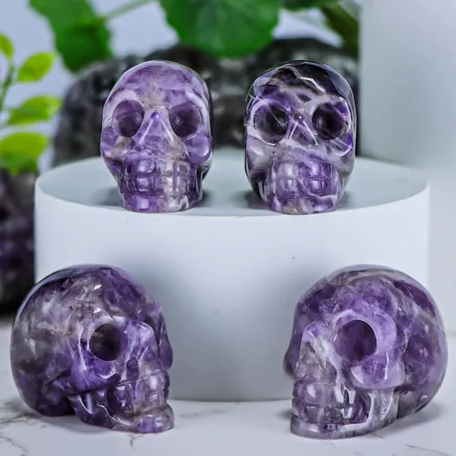 Vista 5 de Artistone Estatua de calavera de cristal de amatista de 2 pulgadas, piedra preciosa curativa tallada a mano con cabeza de calavera humana