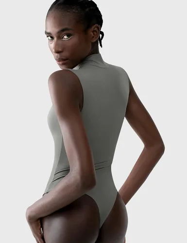Vista 40 de PUMIEY Body sin mangas con cuello alto falso para mujer, colección Sharp