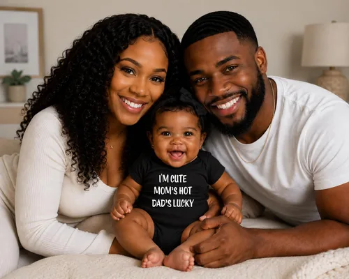 Vista 8 de CBTwear I'm Cute Mom's Hot Dad's Lucky Funny Baby Body Negro