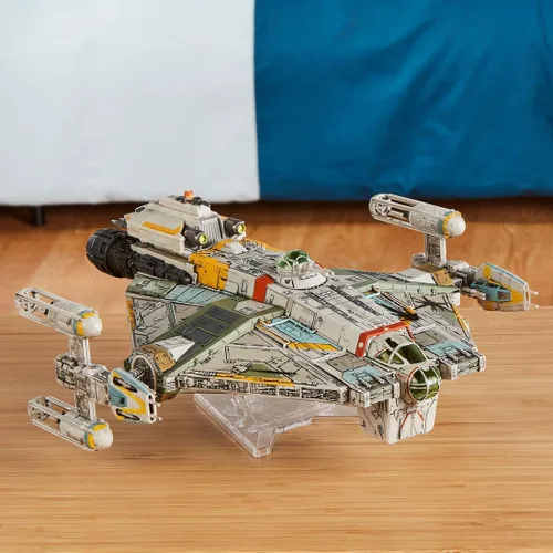 Vista 5 de Star Wars™ Micro Galaxy Squadron Ghost (Secret Mission) - Vehículo de 15 pulgadas con tres vehículos adicionales más diez microfiguras y accesorios