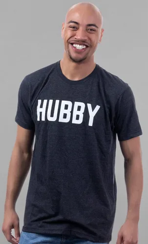 Vista 7 de Hubby Funny Dad Joke Groom Humor Matrimonio Aniversario Marido Saying Cute Dude Honeymoon Camiseta para hombre
