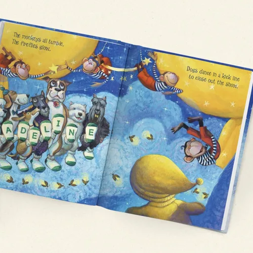 Vista 4 de Goodnight Little Me Foil Edition Libro y caja de lámina de recuerdo – Libro personalizado para niños 9" x 11" I See Me!