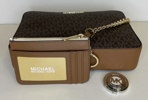 Vista 4 de Michael Kors Bolso cruzado Jet Set para mujer Signature Mk Marrón