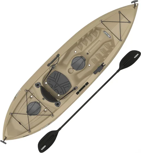 Vista 2 de Lifetime Muskie Angler Kayak sentado en la parte superior con pala, bronceado, 120 pulgadas (90508) y Onyx Movevent Dynamic Chaleco-Naranja-M/L
