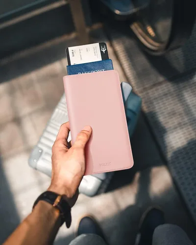 Vista 6 de VULKIT Billetera para pasaporte, con bloqueo RFID, cartera de viaje para hombres y mujeres
