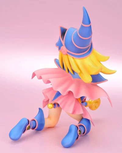 Vista 4 de Kotobukiya YU-GI-OH DARK MAGICIAN GIRL ARTFX J ESTATUA
