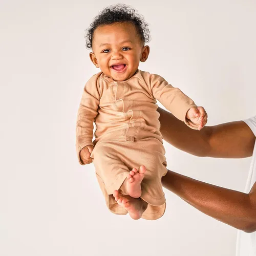 Vista 2 de goumikids Viscosa hecha de bambú algodón orgánico convertible vestido de bebé