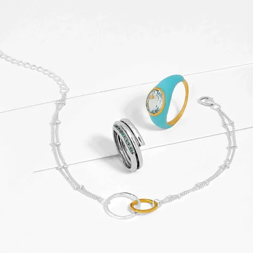 Vista 6 de Silpada Mykonos - Anillo de topacio azul en plata de ley chapada en oro amarillo de 18 quilates, Plata de ley, plata, topacio