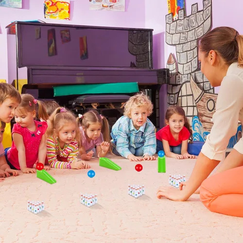 Vista 6 de Kathfly Recuerdos de fiesta de bolos para niños, mini juego con pasadores de tazón en miniatura, rampa, bola, juegos de bolos de mesa, rellenos