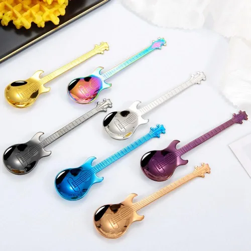 Vista 6 de Cuchara de café Cuchara de oro Herramienta creativa para beber de acero inoxidable Vajilla en forma de guitarra Negro Cubiertos (Plata)
