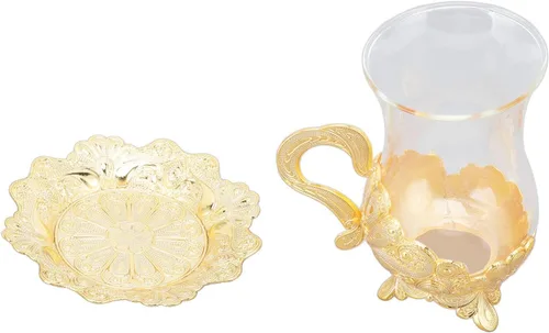 Vista 2 de Tazas de café doradas, gabinete de vino de aleación de zinc, platillo dorado para taza de té con mesa de té, taza de agua para exquisitos