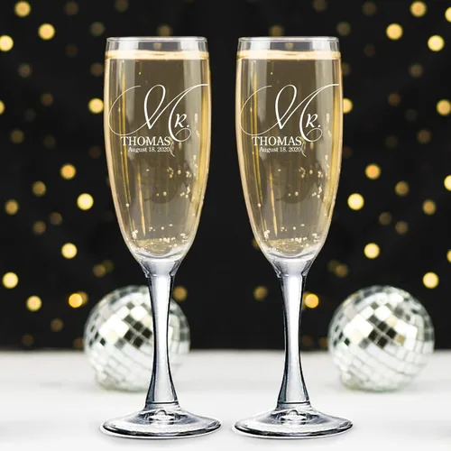 Vista 43 de Juego de 2 copas de champán personalizadas para boda grabadas con caja - Bride & Groom's Wedding Toast