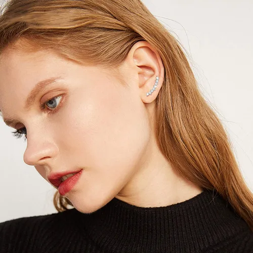 Vista 2 de FINREZIO 6 pares de aretes de aro trepador con circonita cúbica y flecha para mujer