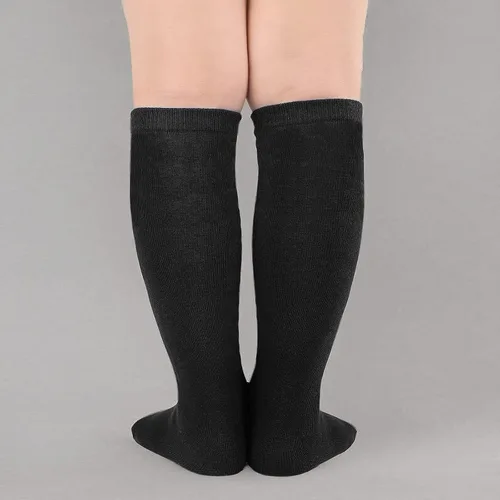 Vista 7 de Komorebi Calcetines de fútbol para niños, calcetines de tubo hasta la rodilla, calcetines de tres rayas de algodón, uniforme deportivo para niñas