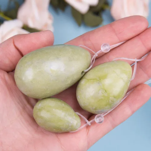 Vista 5 de ZORZA 3 huevos de masaje de piedra de jade masaje piedra natural estrés ejercicio bolas para mujeres