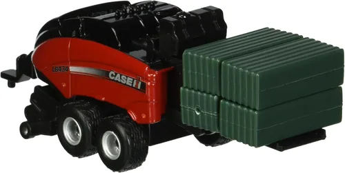Vista 4 de ERTL Dodge Pickup con remolque de fundición y fardos, escala 1:64 ZFN14855