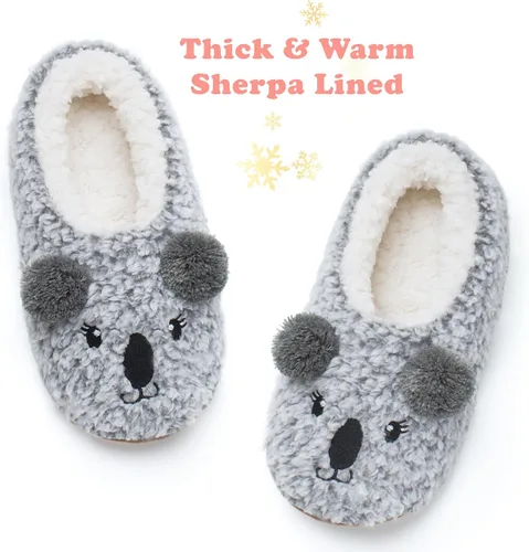 Vista 3 de cosyone1997 Lindas pantuflas de animales para niños, niñas y mujeres, calcetines de casa mullidos con suela antideslizante suave, regalos únicos