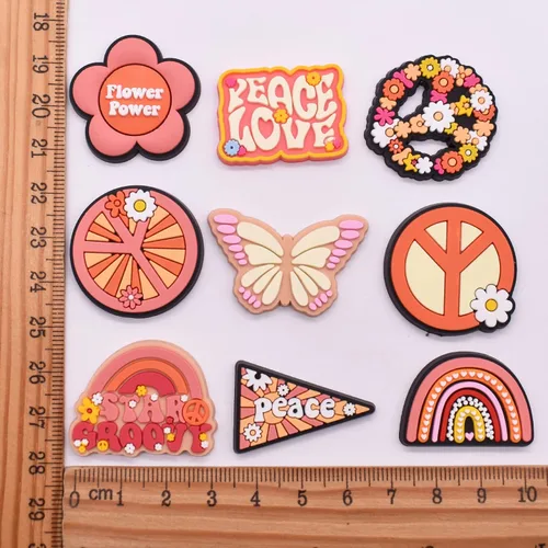 Vista 3 de 15 dijes de zapatos hippie, dijes estéticos bohemios para zapatos, decoraciones retro hippy para zapatos de cumpleaños, decoraciones lindas, regalo