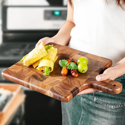 Vista 4 de Tabla de cortar de grano final con mango para carne, tabla de queso, verduras, pan, tabla de servir de madera decorativa para cocina y comedor, 13 x