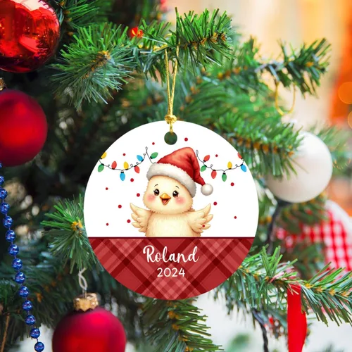 Vista 4 de Adorno de Navidad personalizado de pollito bebé, recuerdo con nombre personalizado para Navidad 2025, adorno de pollito regalo para amantes