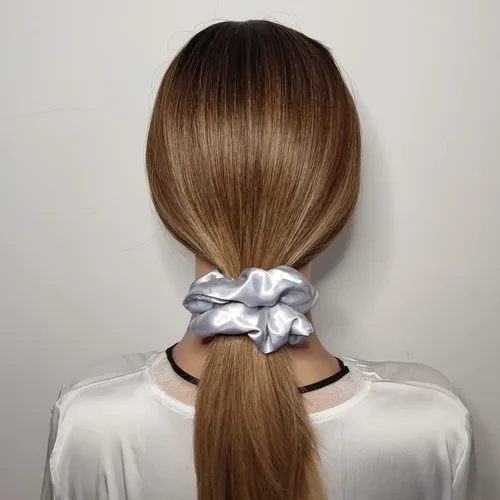 Vista 2 de 6 coleteros de seda satinada – Ligas suaves para el cabello, bandas para el cabello de moda, lazos, pulseras elásticas y soportes para cola