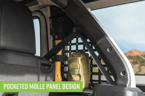 Vista 3 de DV8 Offroad Paneles Molle con bolsillo para ventana trasera para Jeep Wrangler JL 2018-2026 de 4 puertas Soluciones de montaje versátiles
