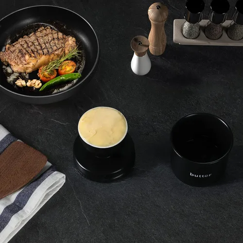 Vista 7 de GDCZ Mantequillera con línea de agua, cerámica francesa Mantequilla con tapa (negro)