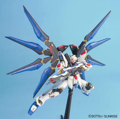 Vista 2 de Bandai Hobby huelga Libertad Gundam Seed Destiny Mobile Suit Kit de modelo (1/100 Scale)