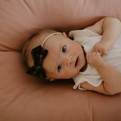 Vista 3 de Parker Baby Co. - Diademas suaves para bebé niña con lazos, paquete de 10