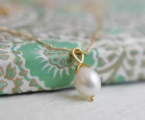 Vista 2 de Cultured Freshwater Pearl Gold Filled Necklace 18 inches - Handmade Dainty Jewelry Gift Idea for Women Her - Birthday Gift - June Birthstone
