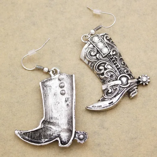 Vista 5 de RechicGu Botas vaqueras del oeste del oeste de Texas con diseño de espur colgantes, aretes colgantes de Rodeo Boho