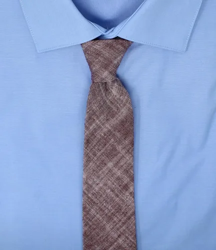 Vista 76 de Corbata delgada de algodón cambray para hombre, estilo desgastado texturizado - 2 1/2 pulgadas de ancho